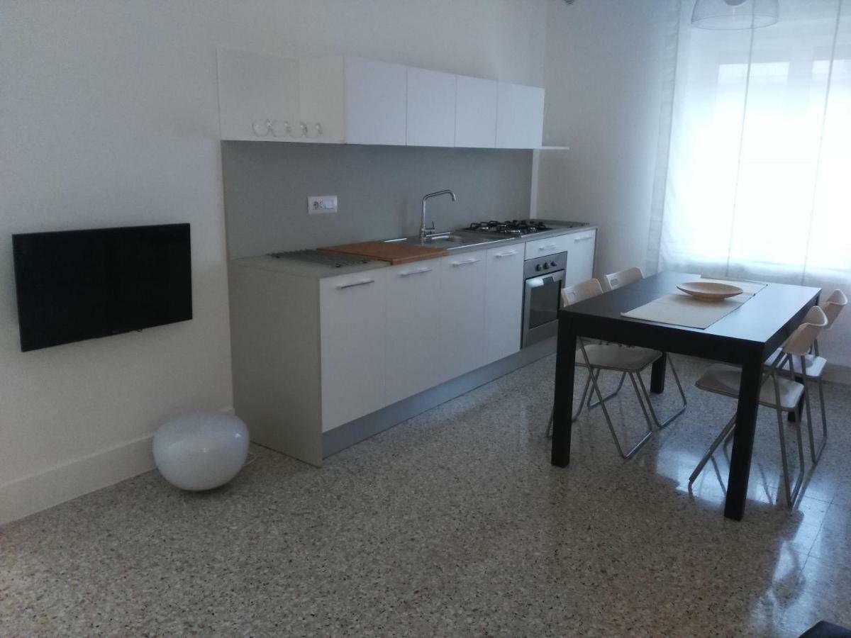 Via Stazione 5 Appartement Praia a Mare Buitenkant foto